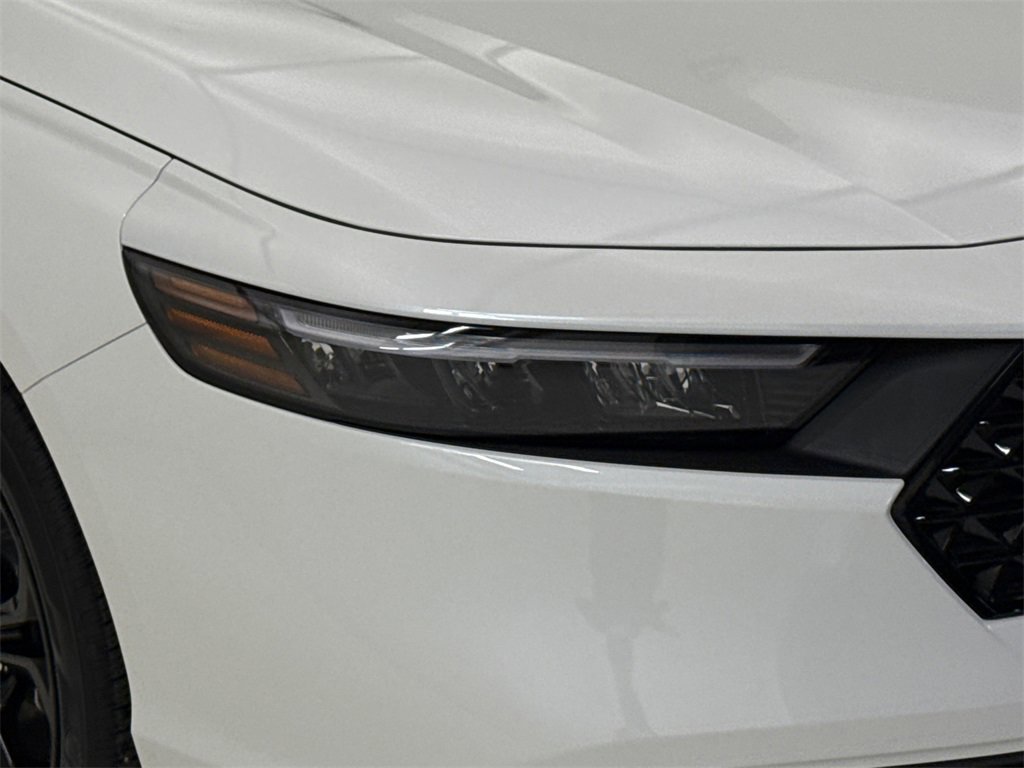 New 2025 Honda Accord SE image 5