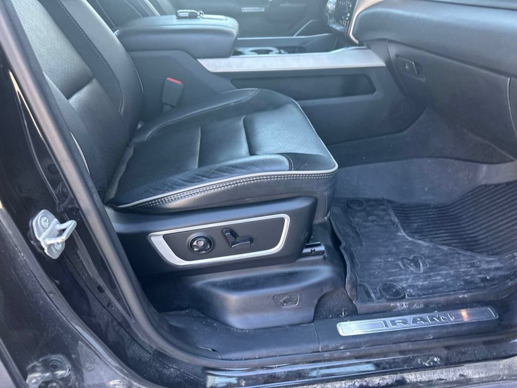 Used 2020 RAM 1500 Laramie AWD/4WD image 27