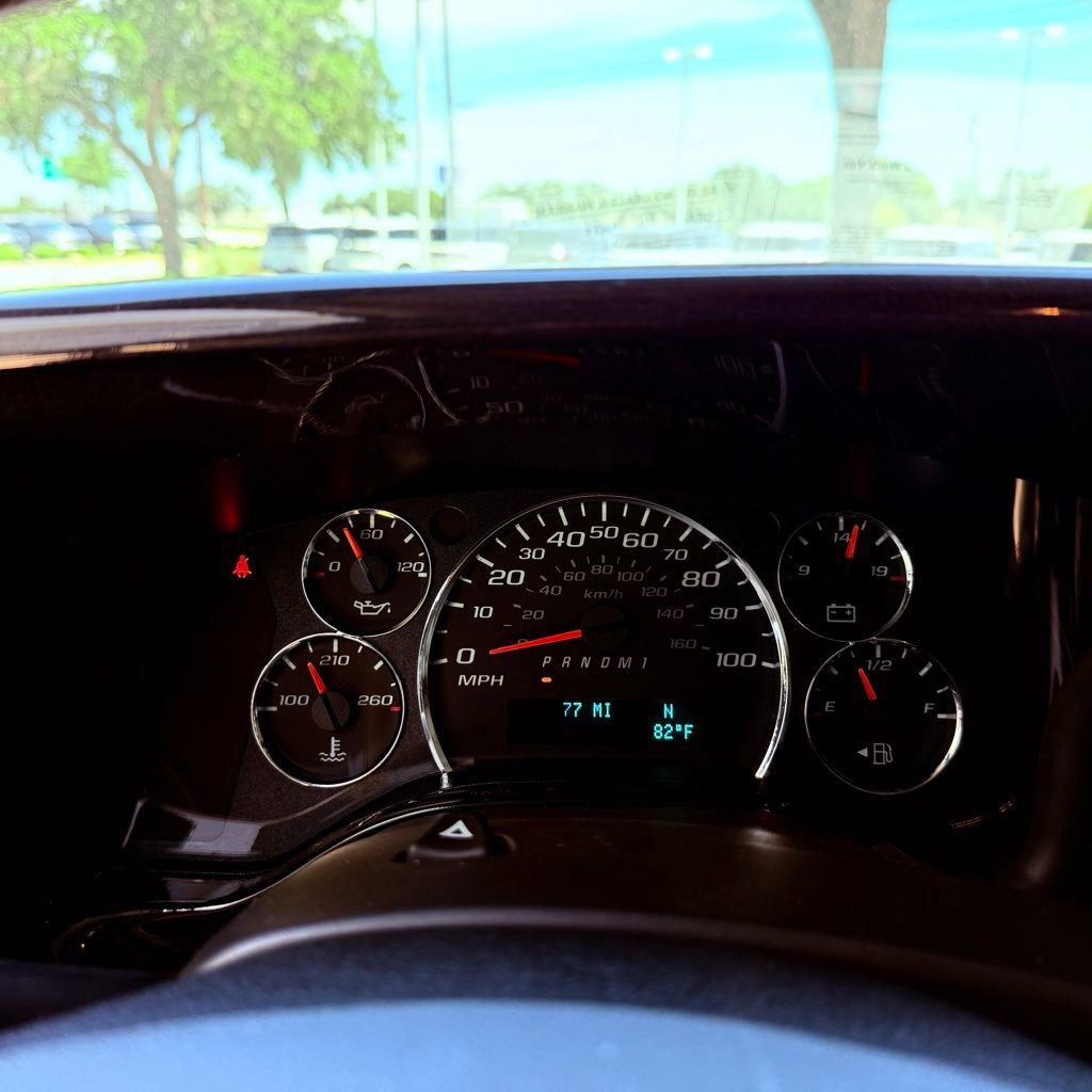Used 2025 GMC Savana 2500 w/ Driver Convenience Package RWD image 11