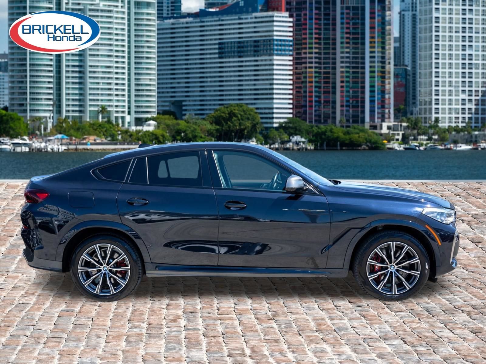 Used 2023 BMW X6 M50i w/ Executive Package AWD/4WD image 4