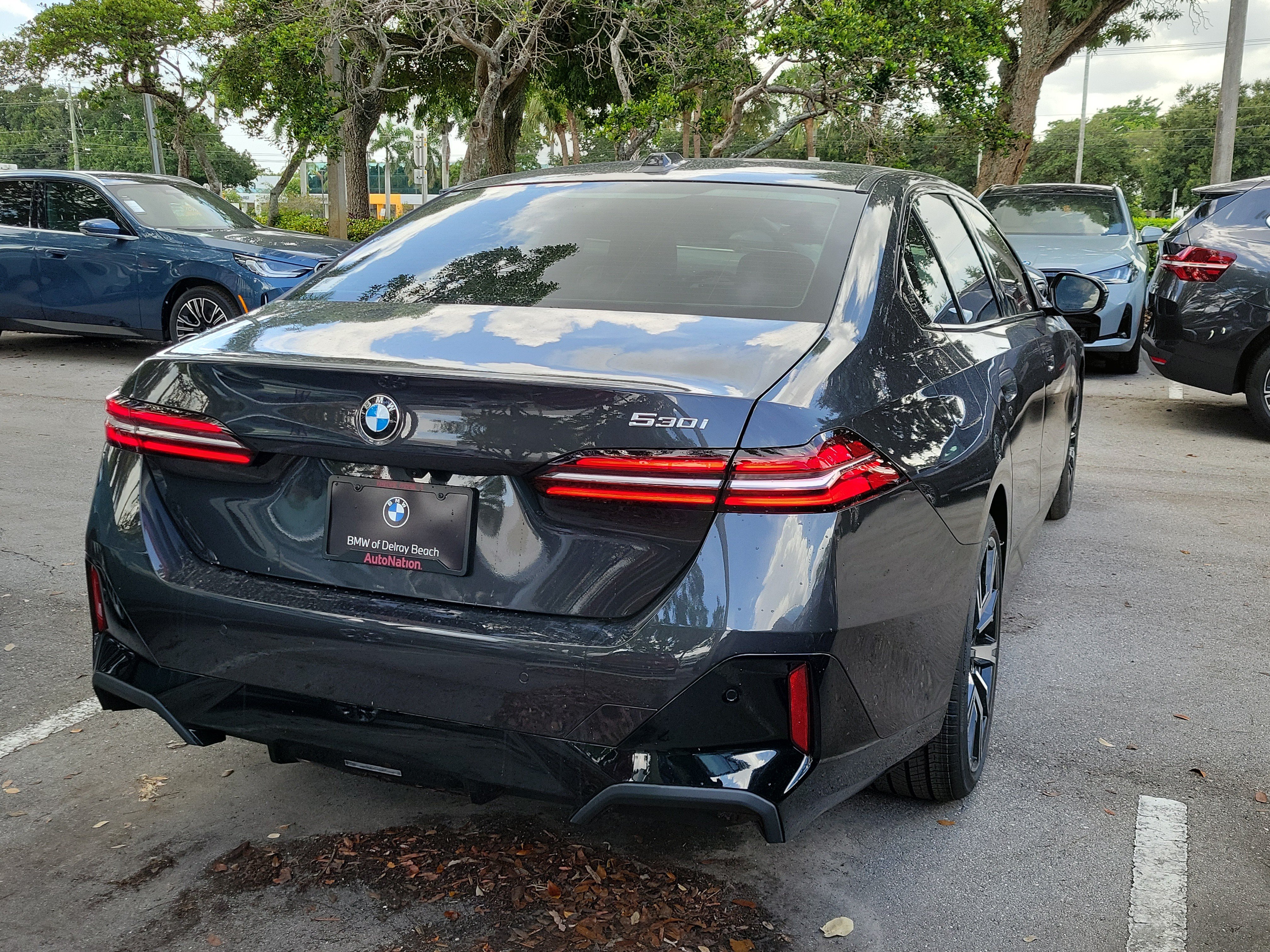 New 2027 BMW 530i w/ M Sport Package RWD image 4