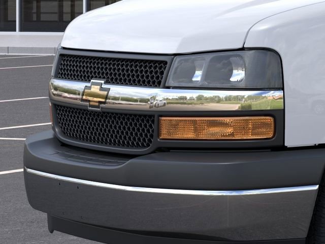 New 2026 Chevrolet Express 2500 w/ Driver Convenience Package RWD image 13