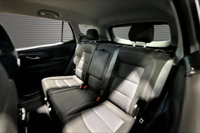 Certified 2024 GMC Terrain SLE w/ Driver Convenience Package FWD image 21