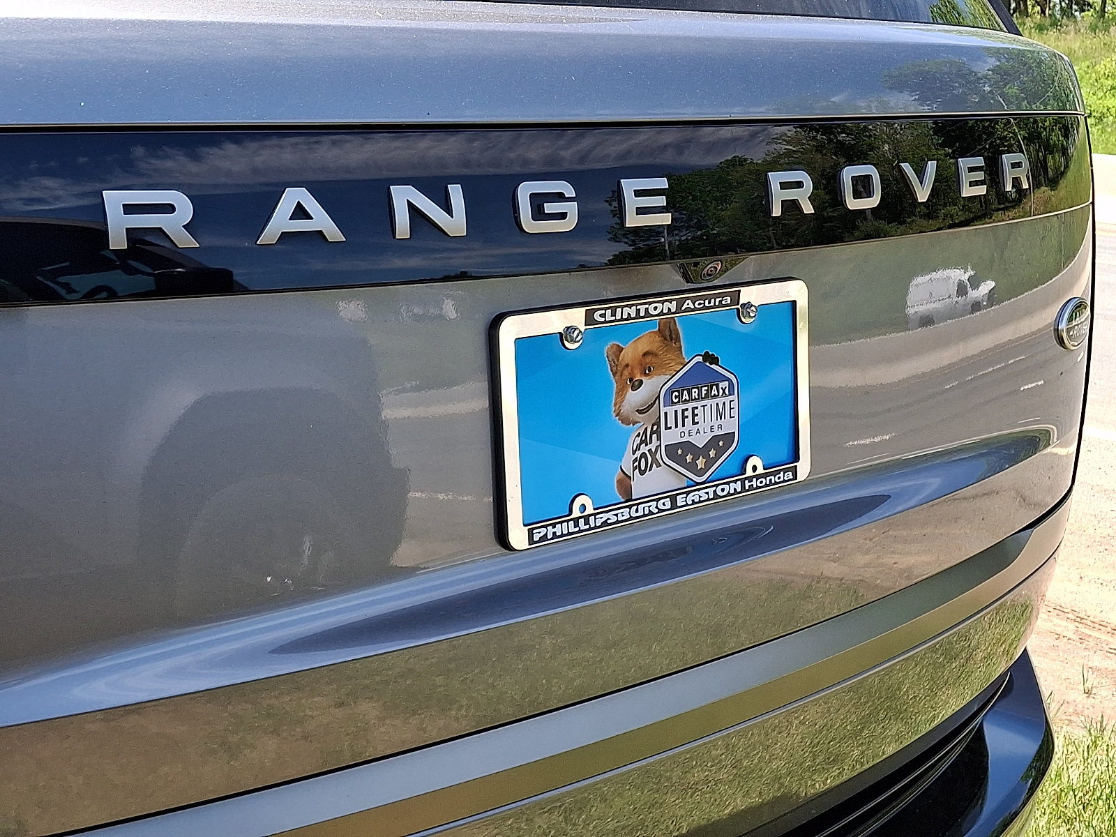 Used 2023 Land Rover Range Rover SE AWD/4WD image 32