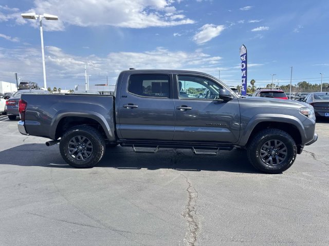 Used 2023 Toyota Tacoma SR5 RWD image 6