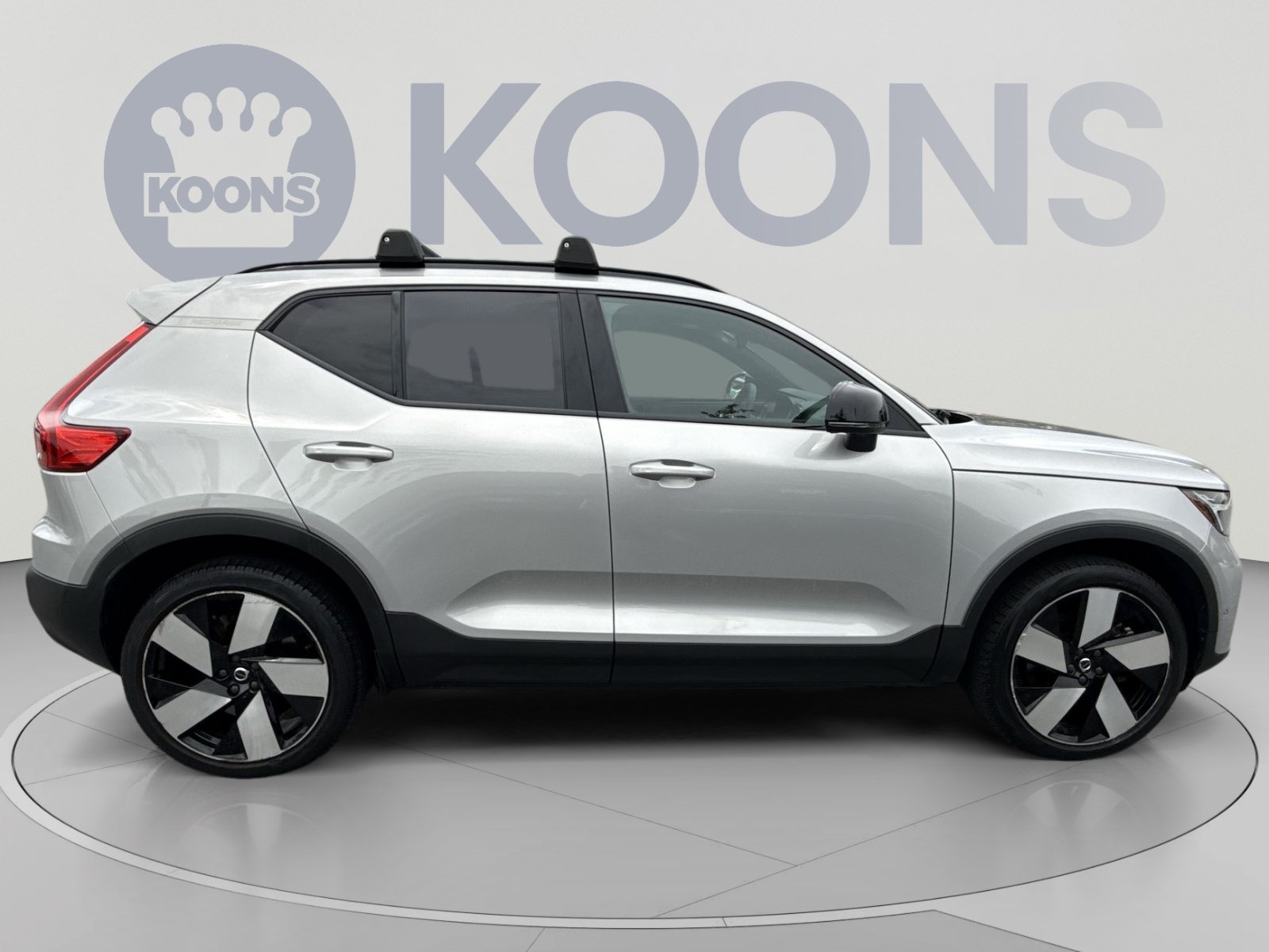 Certified 2023 Volvo XC40 Recharge Ultimate AWD/4WD image 17