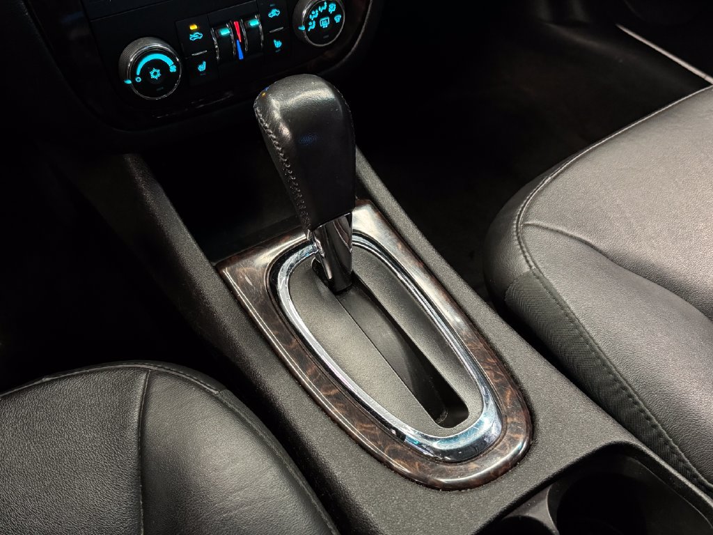 Used 2014 Chevrolet Impala LTZ FWD image 14