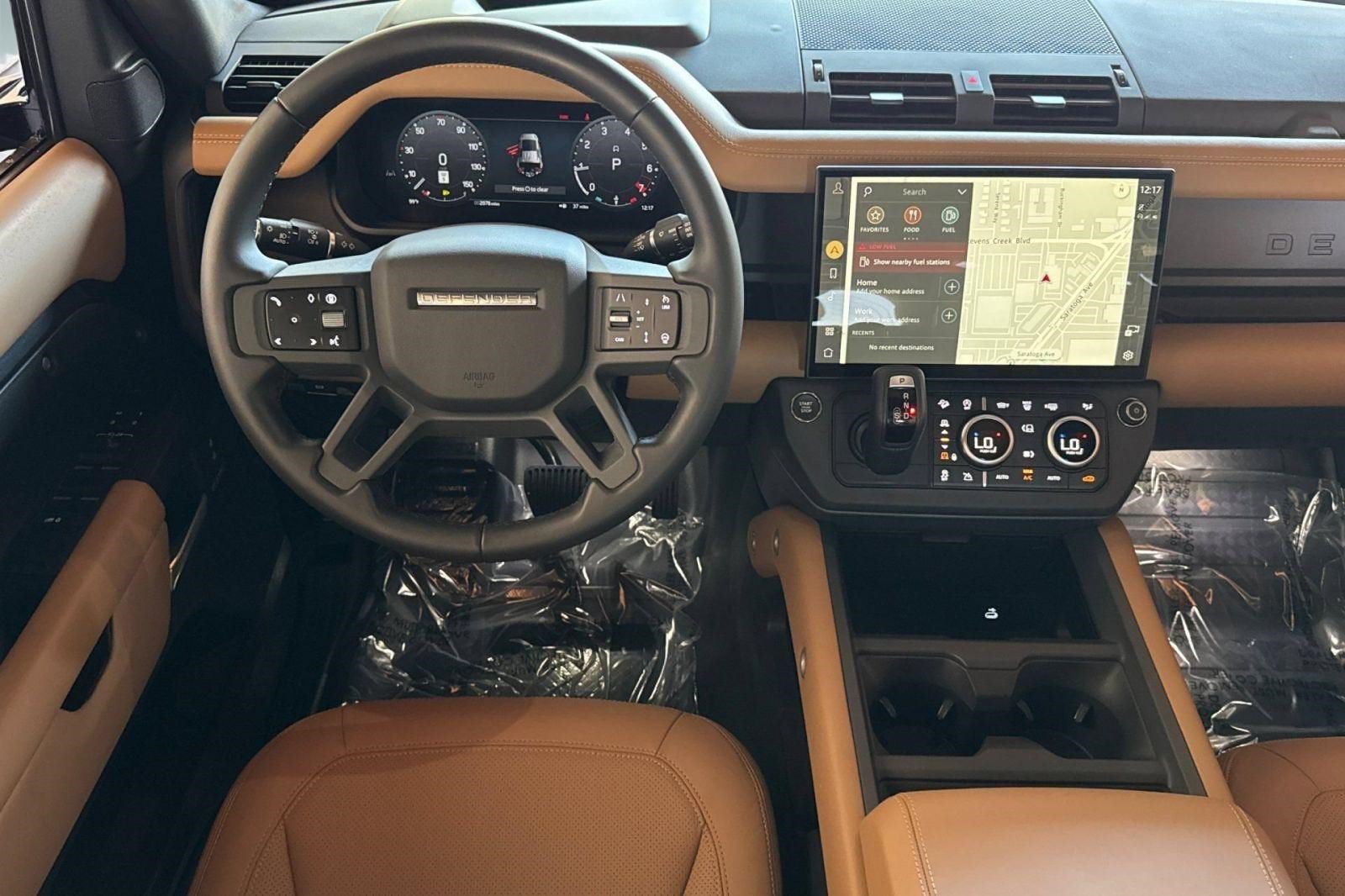 Certified 2026 Land Rover Defender 110 X-Dynamic SE AWD/4WD image 16