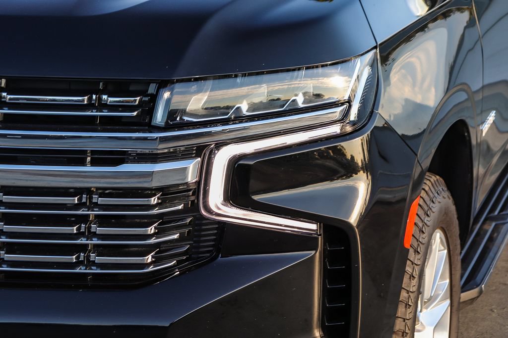 Used 2024 Chevrolet Tahoe Premier AWD/4WD image 5