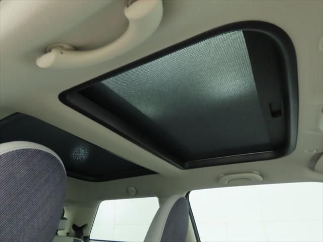 New 2026 MINI Cooper S image 19