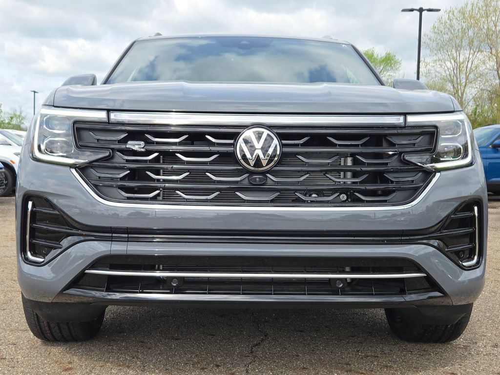 New 2026 Volkswagen Atlas Cross Sport SEL Premium R-Line AWD/4WD image 2