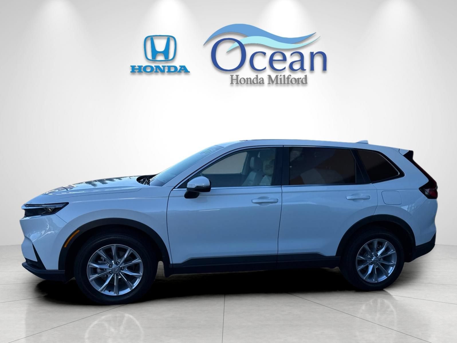 Used 2024 Honda CR-V EX-L image 6