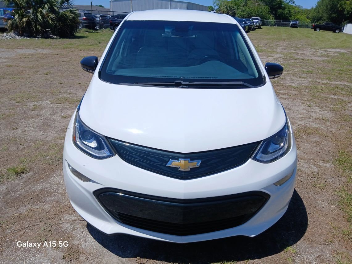 Used 2017 Chevrolet Bolt LT FWD image 3
