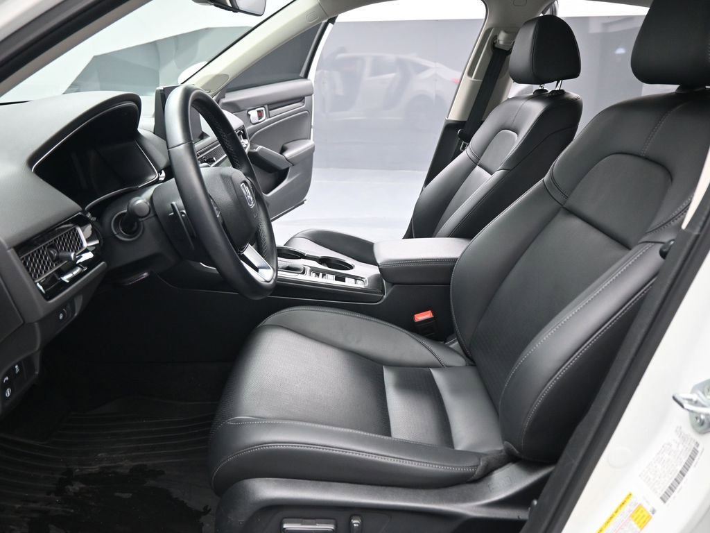 Used 2024 Honda Civic Touring image 9