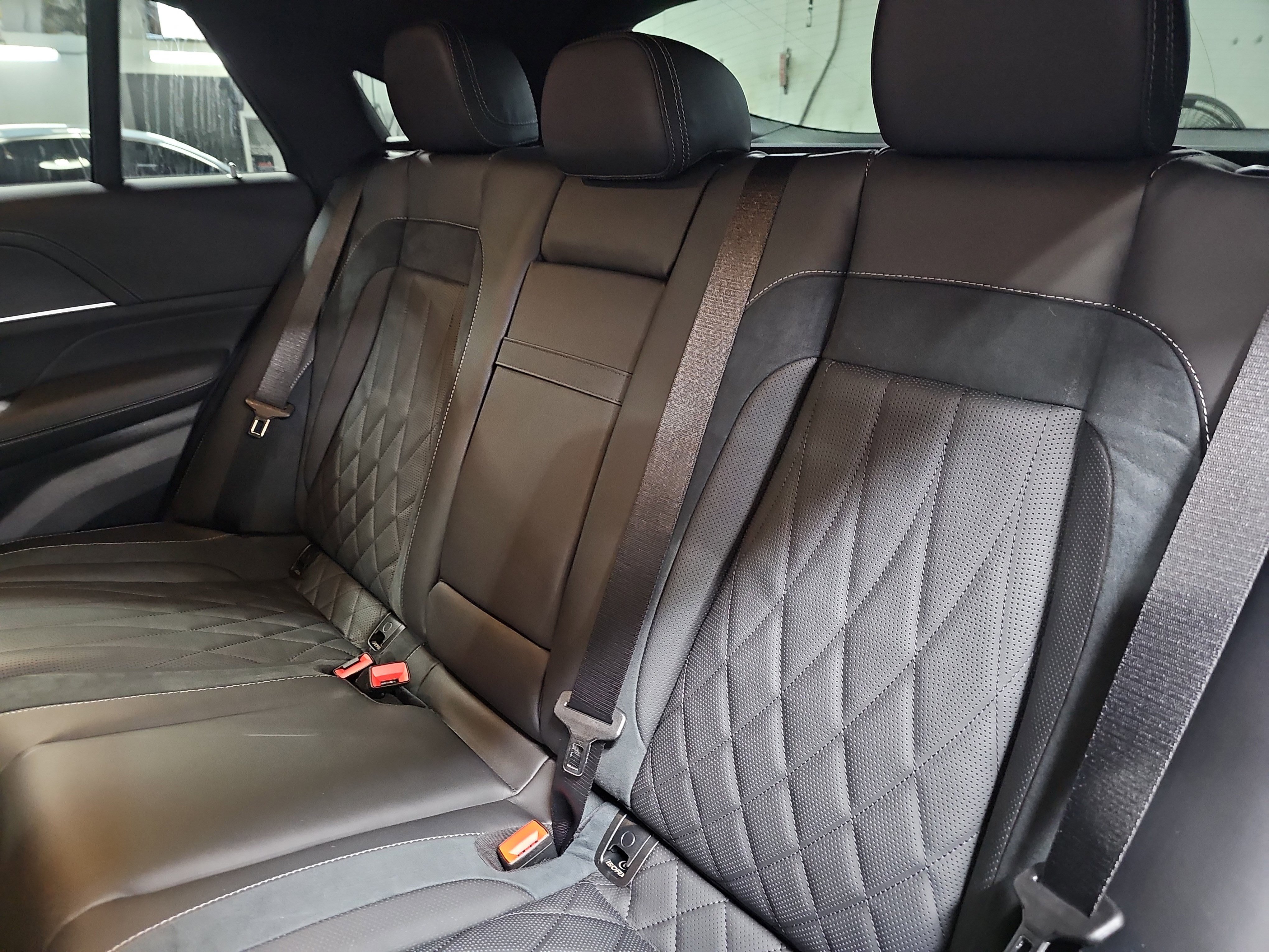 New 2026 Mercedes-Benz GLE 53 AMG 4MATIC Coupe image 15