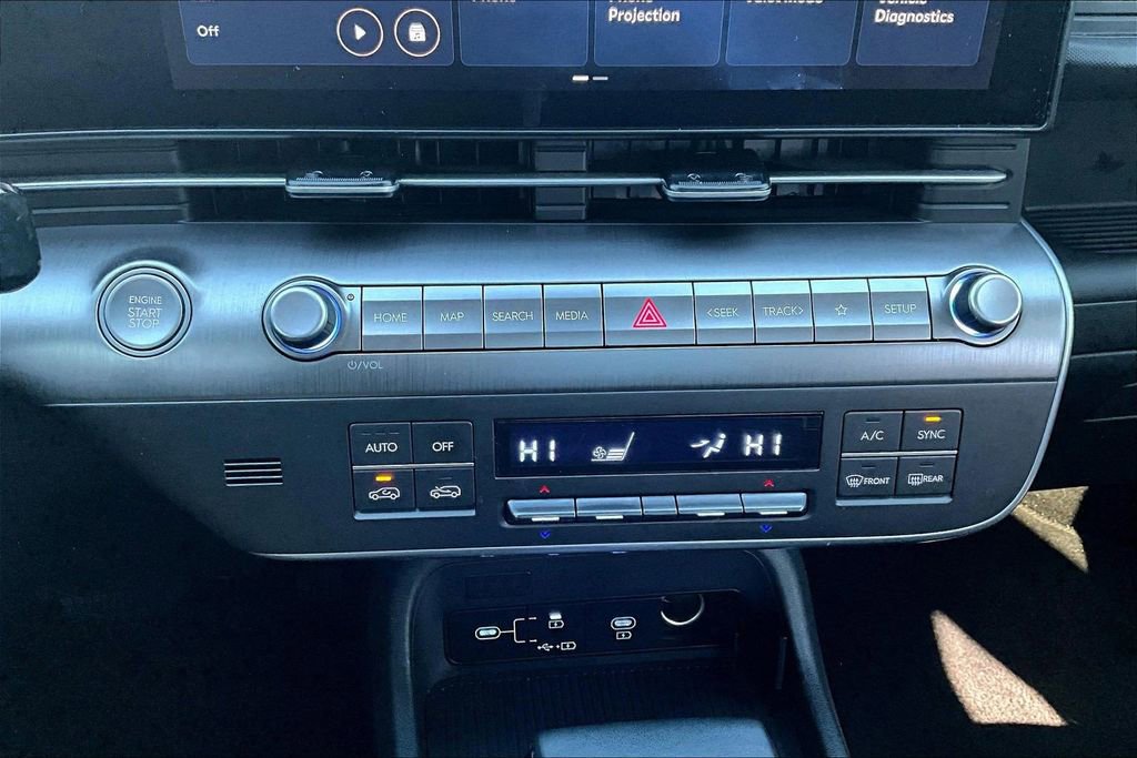 Used 2025 Hyundai Kona SEL image 15