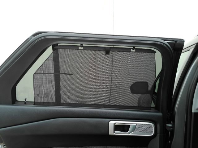 Used 2024 Ford Explorer Limited image 18