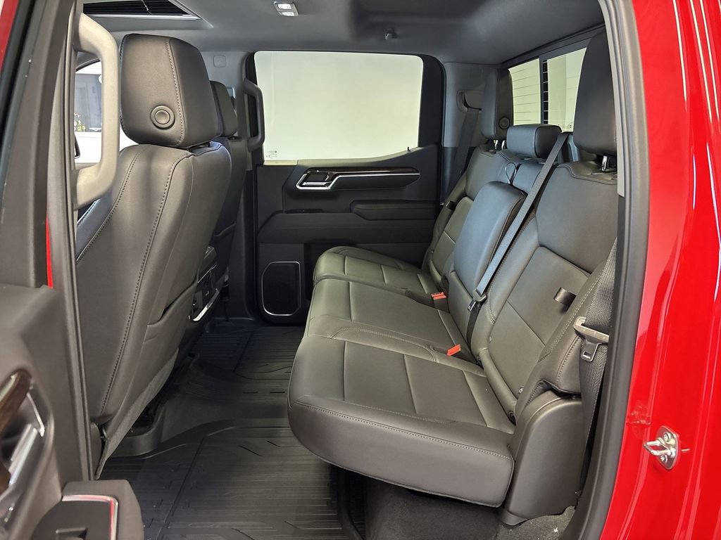 New 2025 GMC Sierra 1500 Elevation w/ Elevation Premium Package image 30