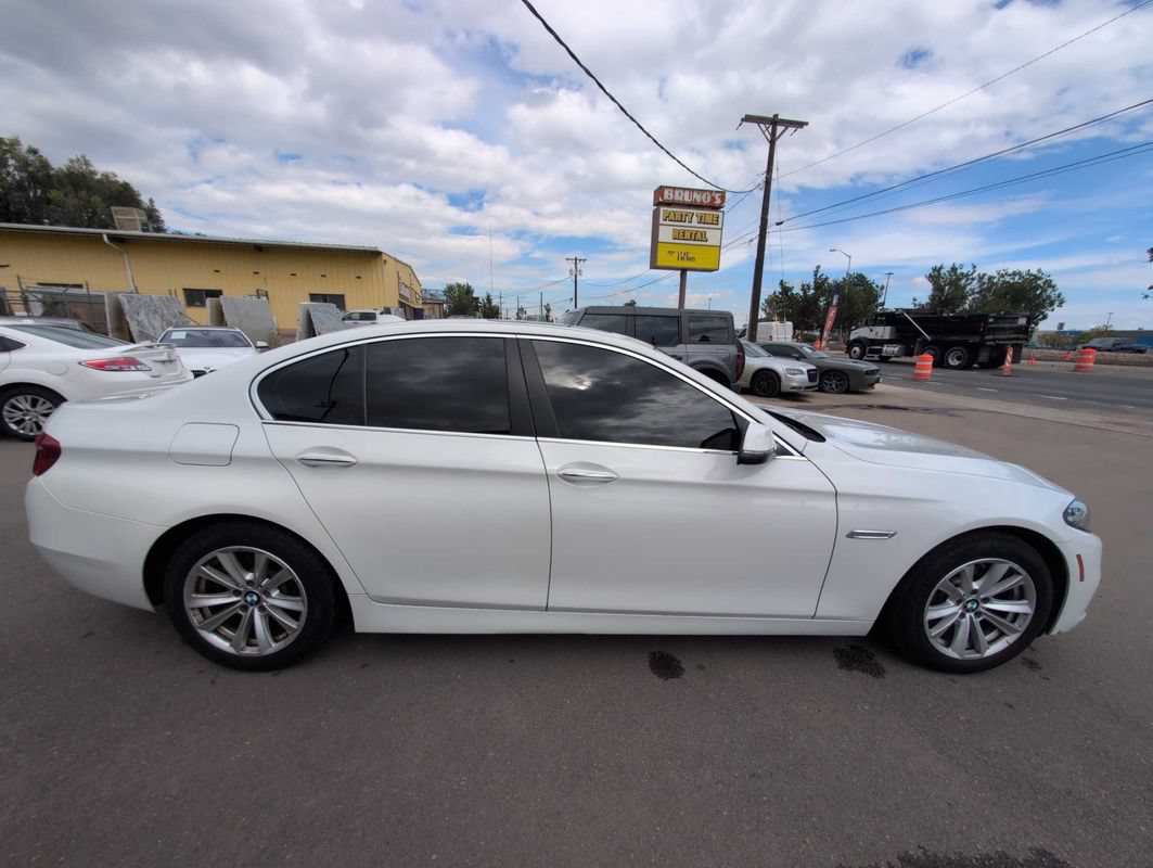 Used 2015 BMW 528i xDrive Sedan AWD/4WD image 8