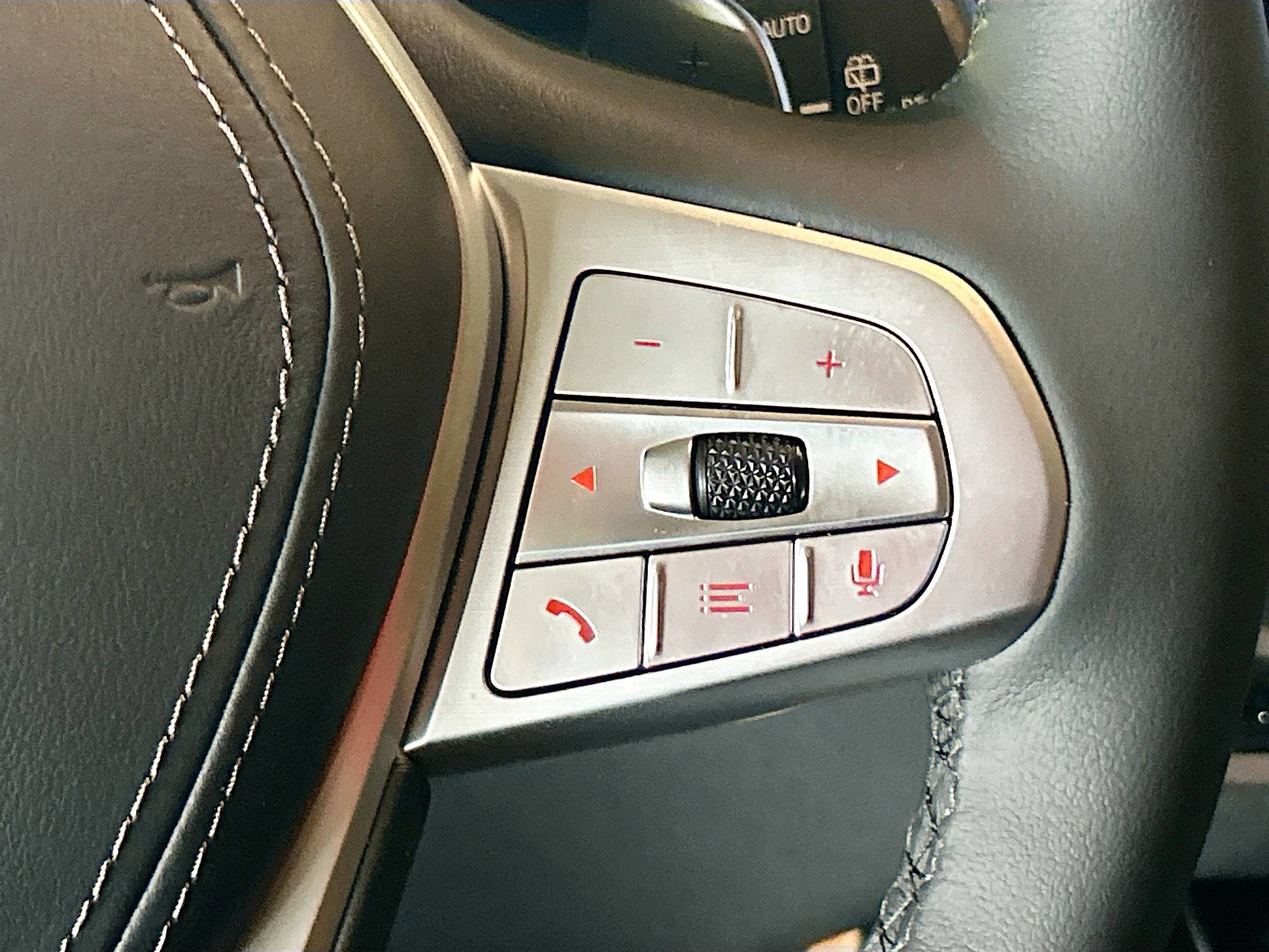 Used 2026 BMW X7 xDrive40i w/ Dynamic Handling Package image 31