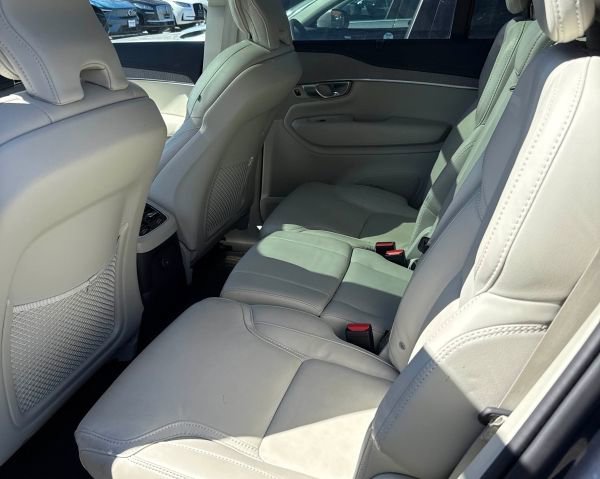 Used 2024 Volvo XC90 T8 Ultimate w/ Protection Package image 6
