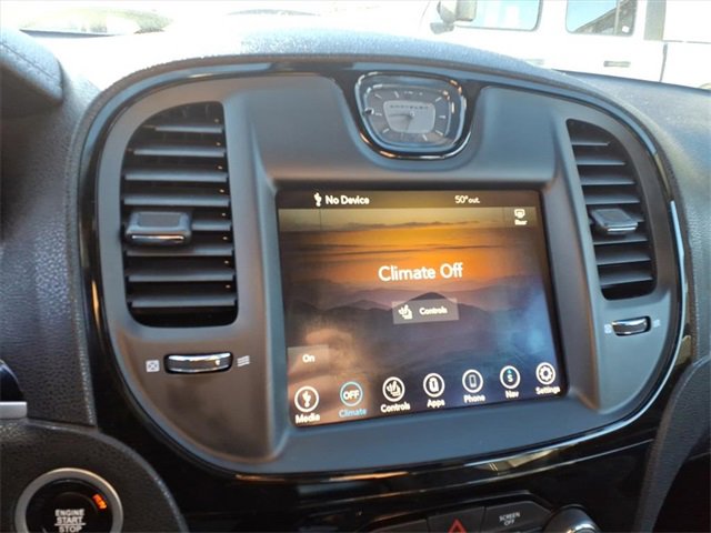 Used 2022 Chrysler 300 S image 19