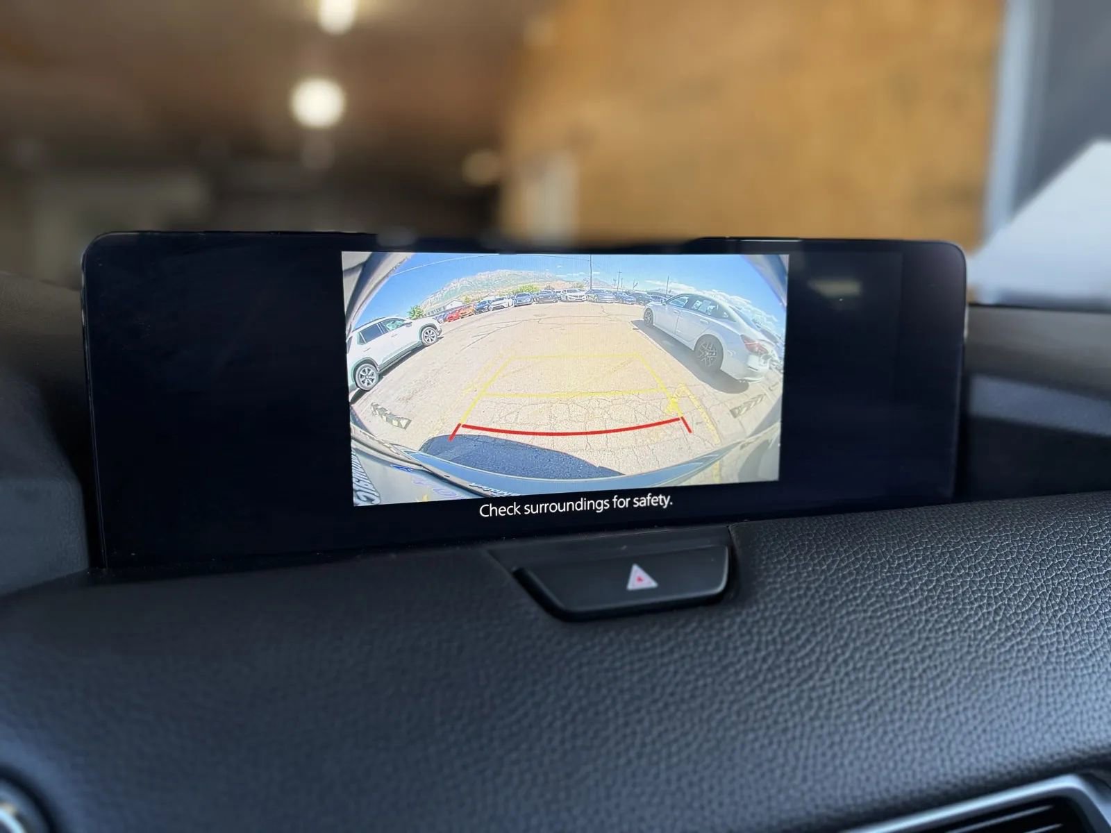 Used 2025 MAZDA CX-70 Plug-In Hybrid w/ Premium Pkg image 30