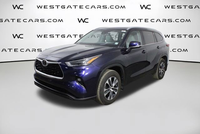 Used 2023 Toyota Highlander XLE 360° Tour
