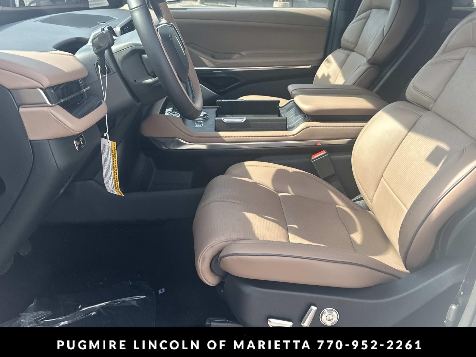 New 2027 Lincoln Navigator L Black Label AWD/4WD image 5