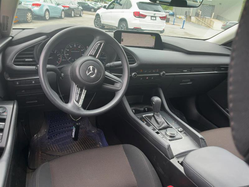 Used 2022 MAZDA MAZDA3 s FWD image 5