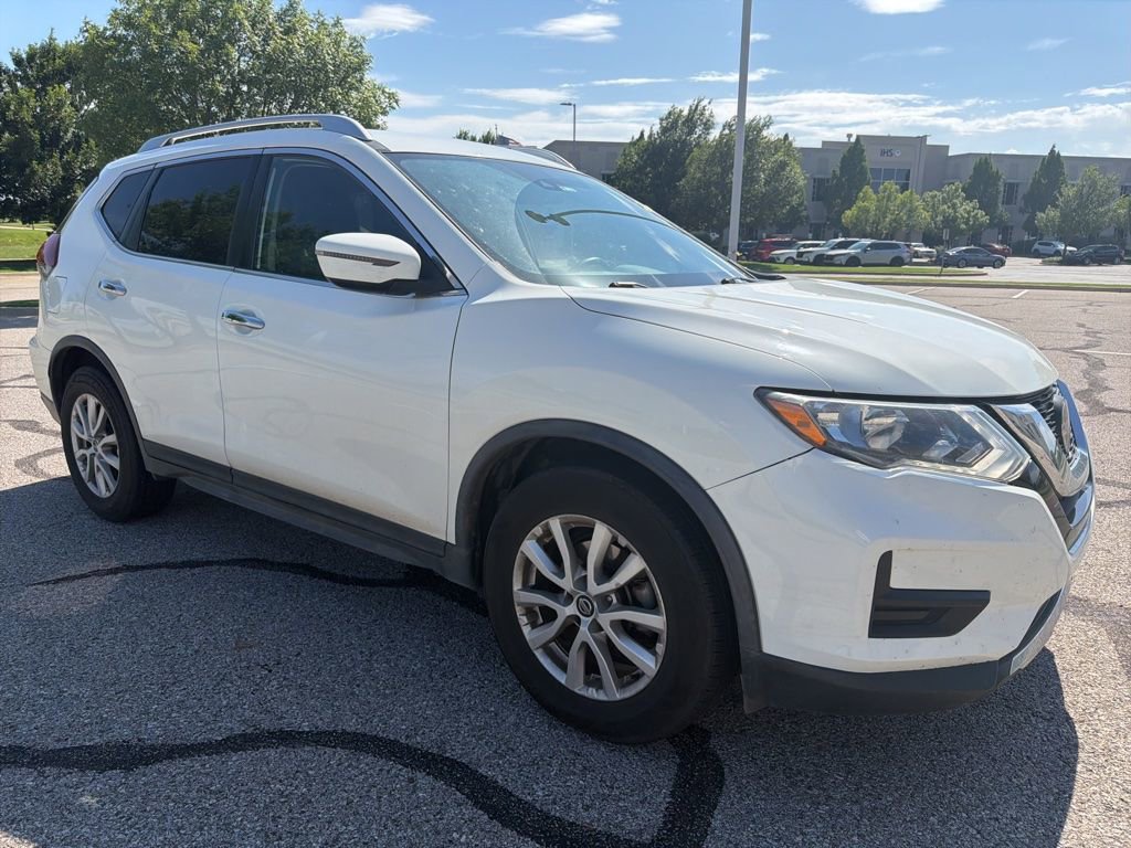 Used 2019 Nissan Rogue SV FWD image 7