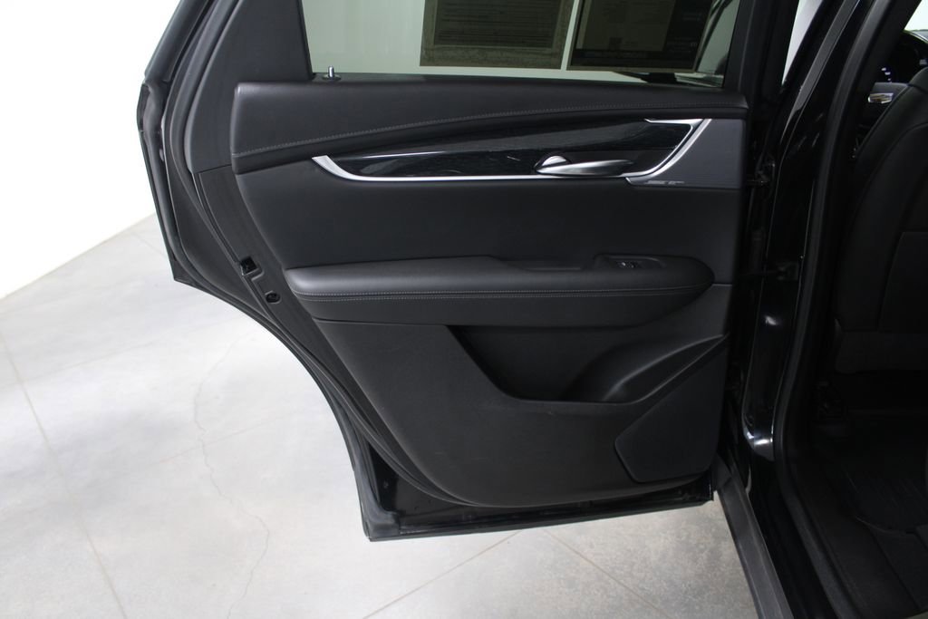 Used 2022 Cadillac XT5 Premium Luxury w/ Technology Package image 27