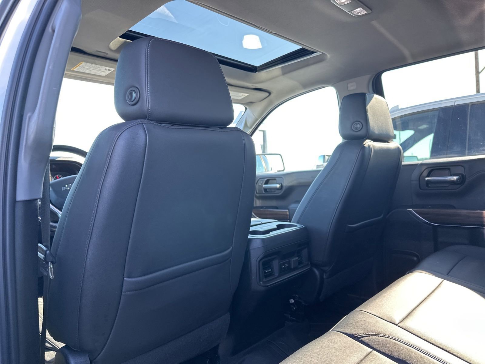 Used 2020 Chevrolet Silverado 1500 RST AWD/4WD image 22