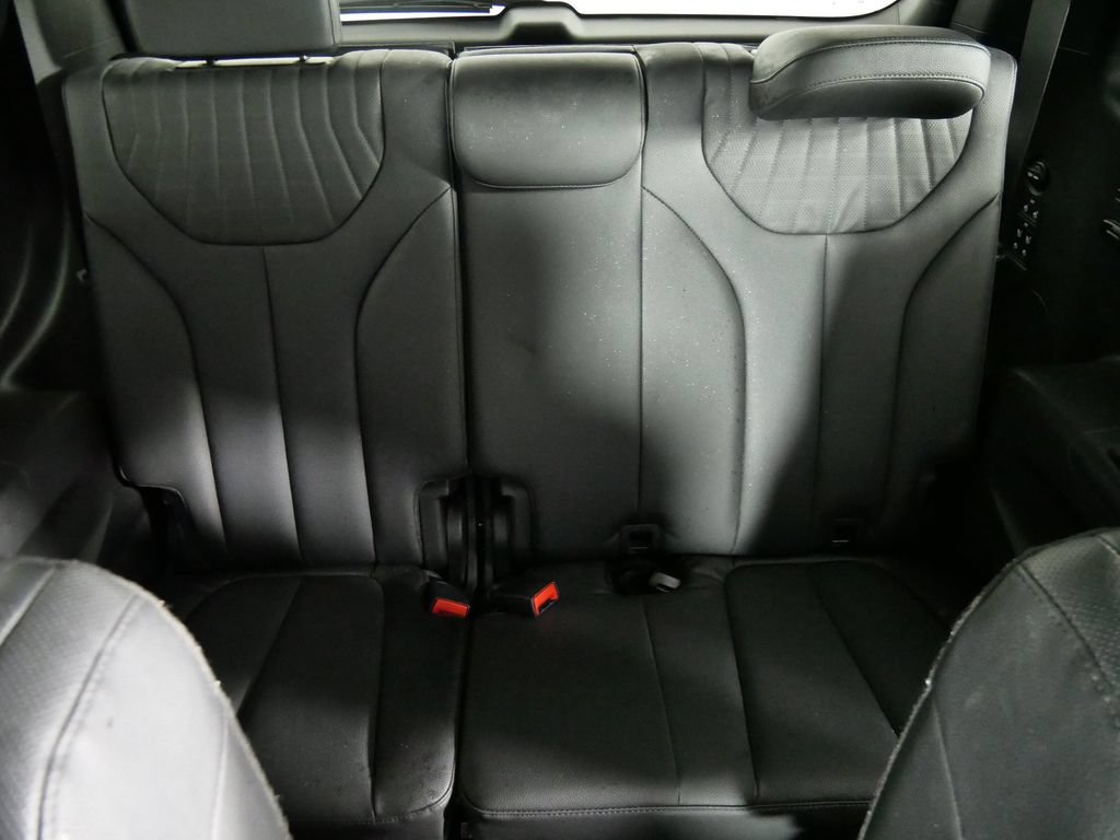 Used 2023 Hyundai Palisade Limited AWD/4WD image 21