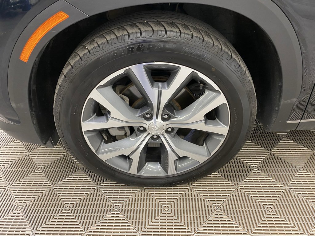 Used 2022 Hyundai Palisade SEL w/ 8P Bench Seat Package image 6