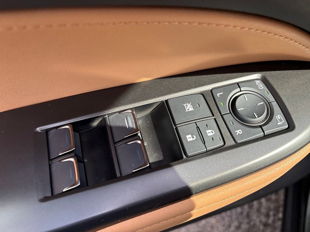 Used 2025 Lexus NX 350 AWD w/ Accessory Package (2T) image 13