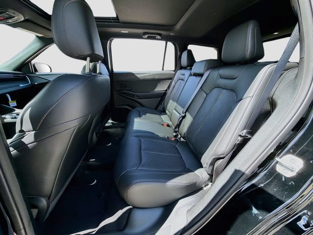 New 2026 Jeep Cherokee Overland w/ Advanced Pro Tech Group AWD/4WD image 27