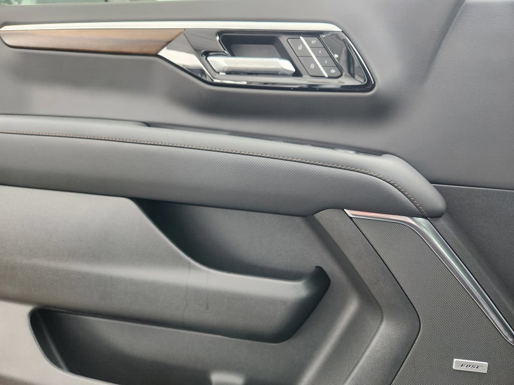 New 2026 Chevrolet Tahoe High Country AWD/4WD image 17
