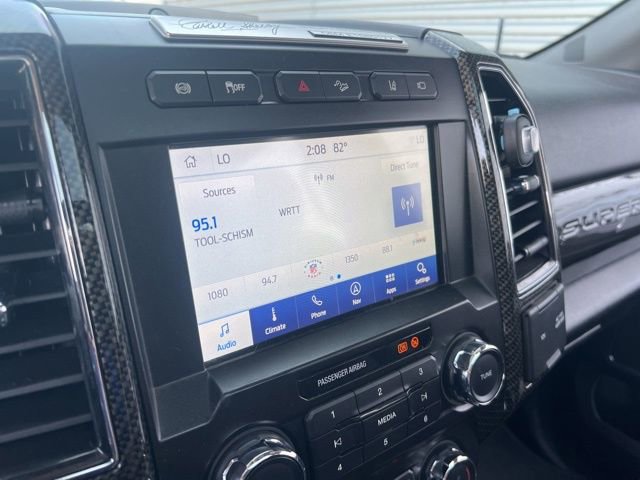 Used 2021 Ford F250 Lariat w/ Lariat Ultimate Package AWD/4WD image 23