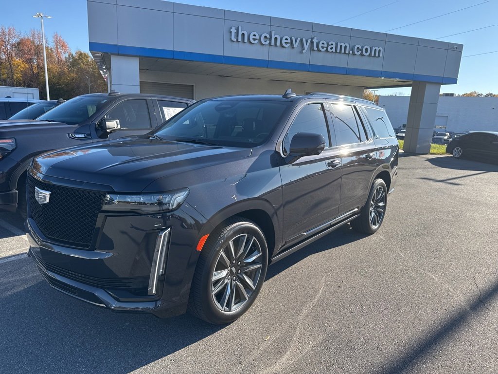 Used 2024 Cadillac Escalade Sport Platinum w/ LPO, Floor Liner Package image 31