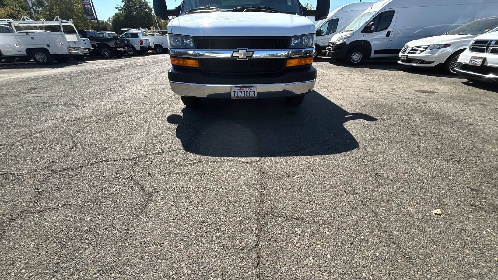 Used 2020 Chevrolet Express 3500 w/ Power Convenience Package RWD image 9