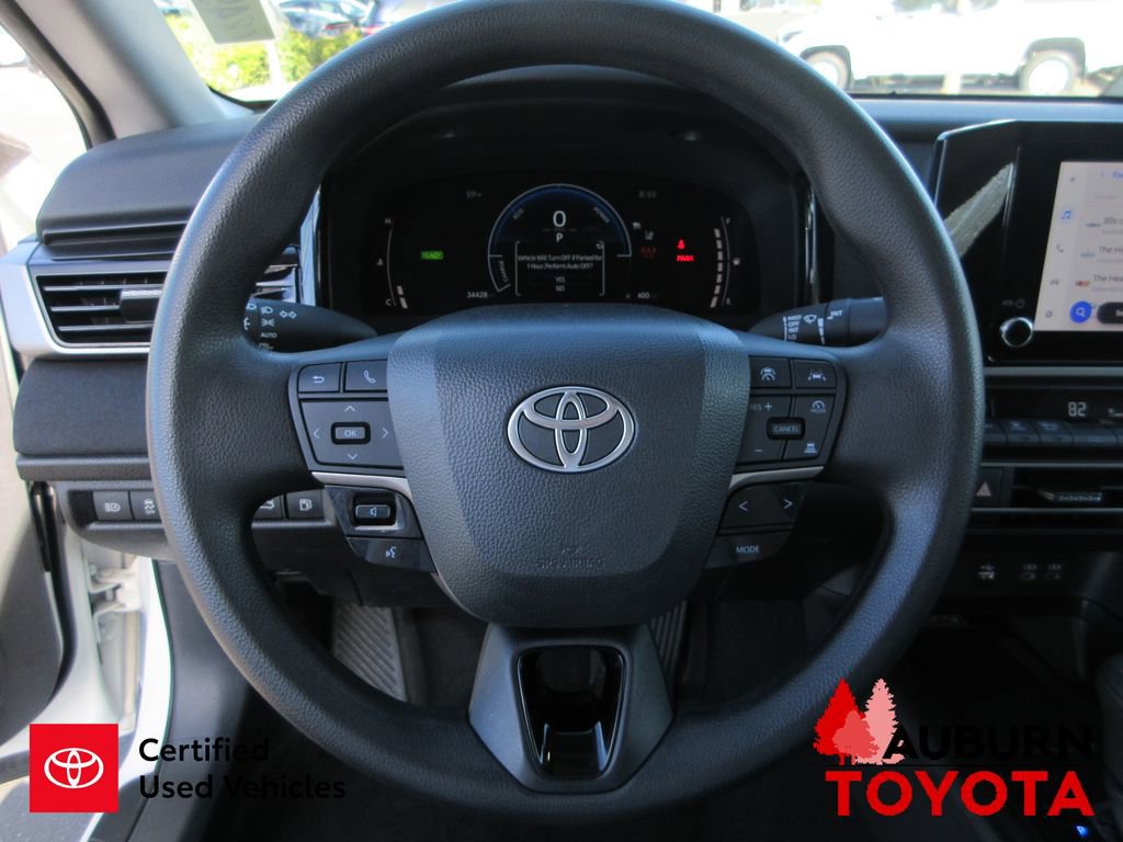 Certified 2025 Toyota Camry LE image 9