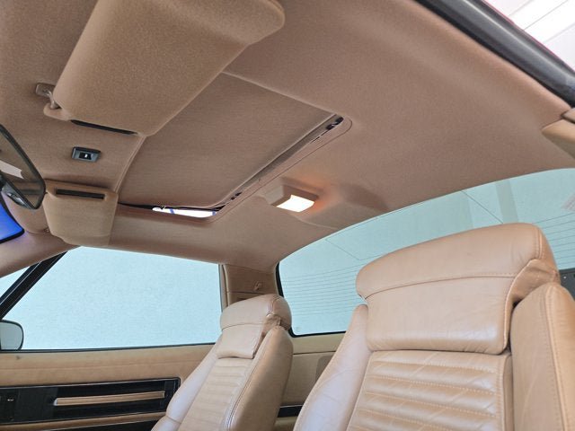 Used 1989 Buick Reatta Coupe FWD image 17