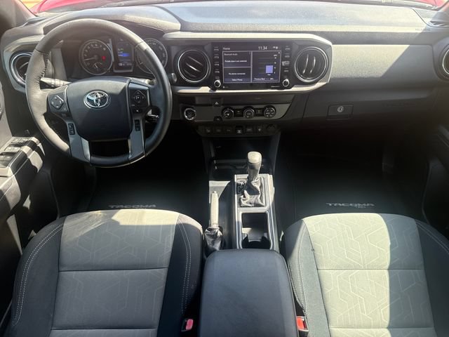 Used 2020 Toyota Tacoma TRD Sport w/ Technology Package RWD image 11