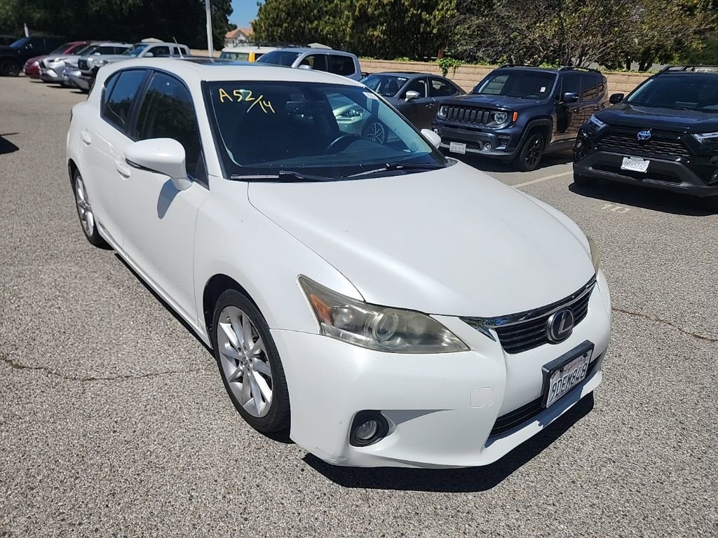 Used 2011 Lexus CT 200h Premium w/ Premium Audio Pkg image 7