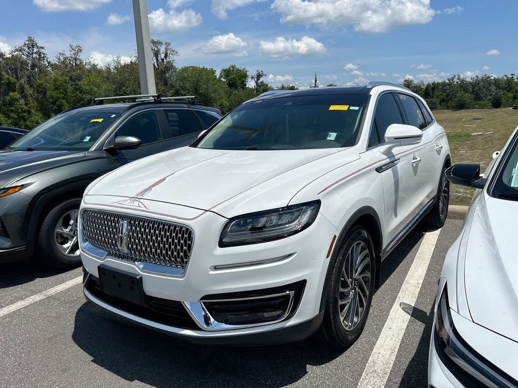 Used 2020 Lincoln Nautilus Reserve w/ Cargo Utility Package AWD/4WD image 9