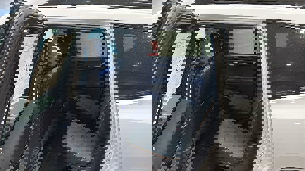 New 2026 GMC Acadia AT4 w/ LPO, Floor Liner Package image 19