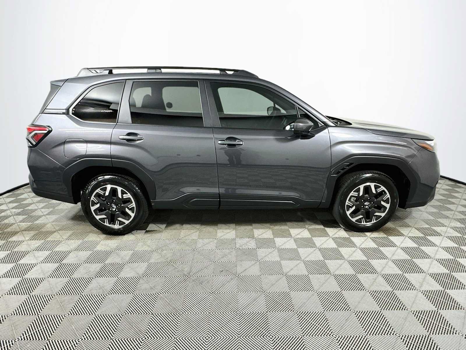 Certified 2026 Subaru Forester Premium AWD/4WD image 8