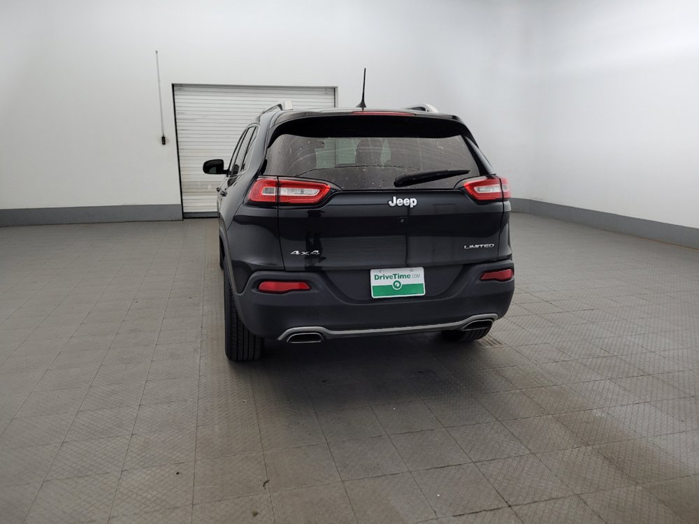 Used 2016 Jeep Cherokee Limited AWD/4WD image 6