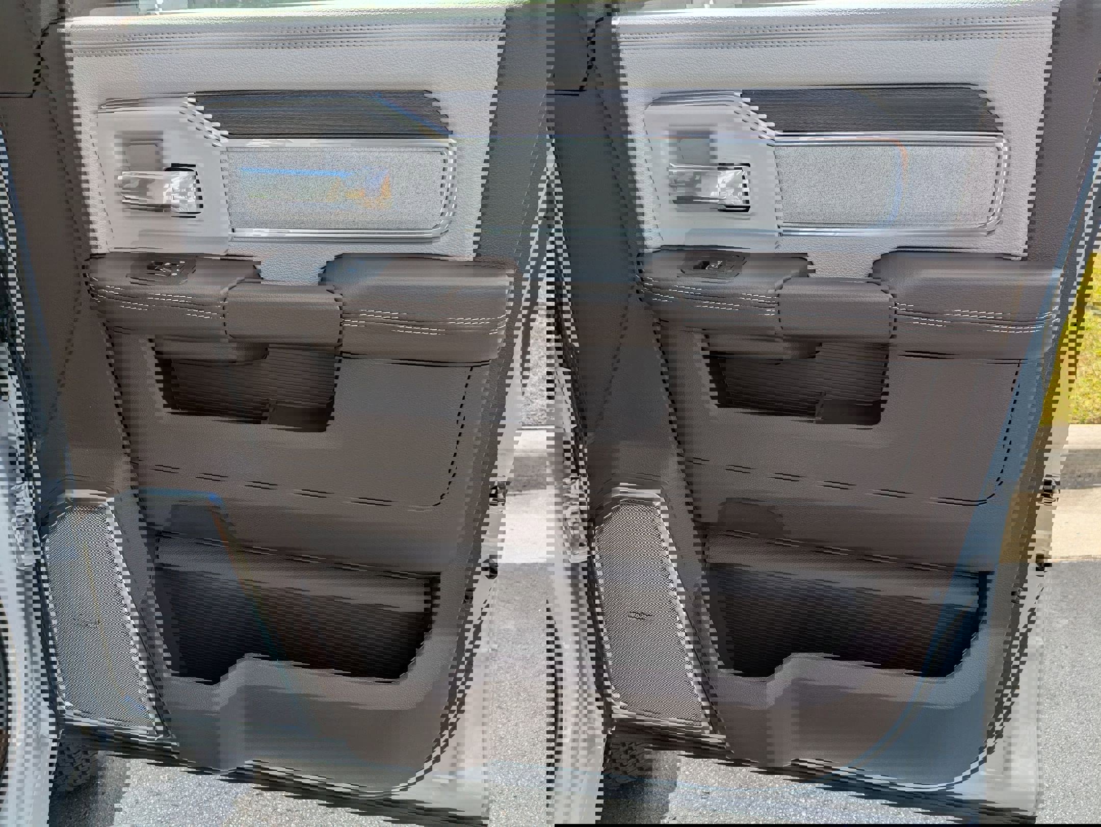 New 2026 RAM 3500 Laramie image 38